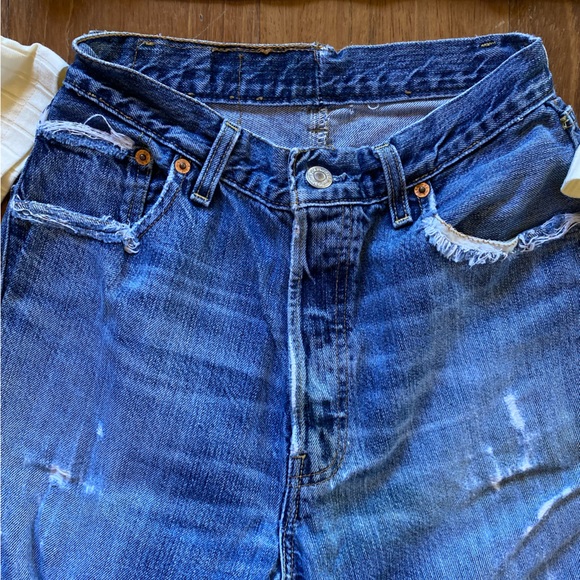 Vintage Levi’s button up heavily worn out 24 waist  cropped fit cheeky! - Picture 4 of 13